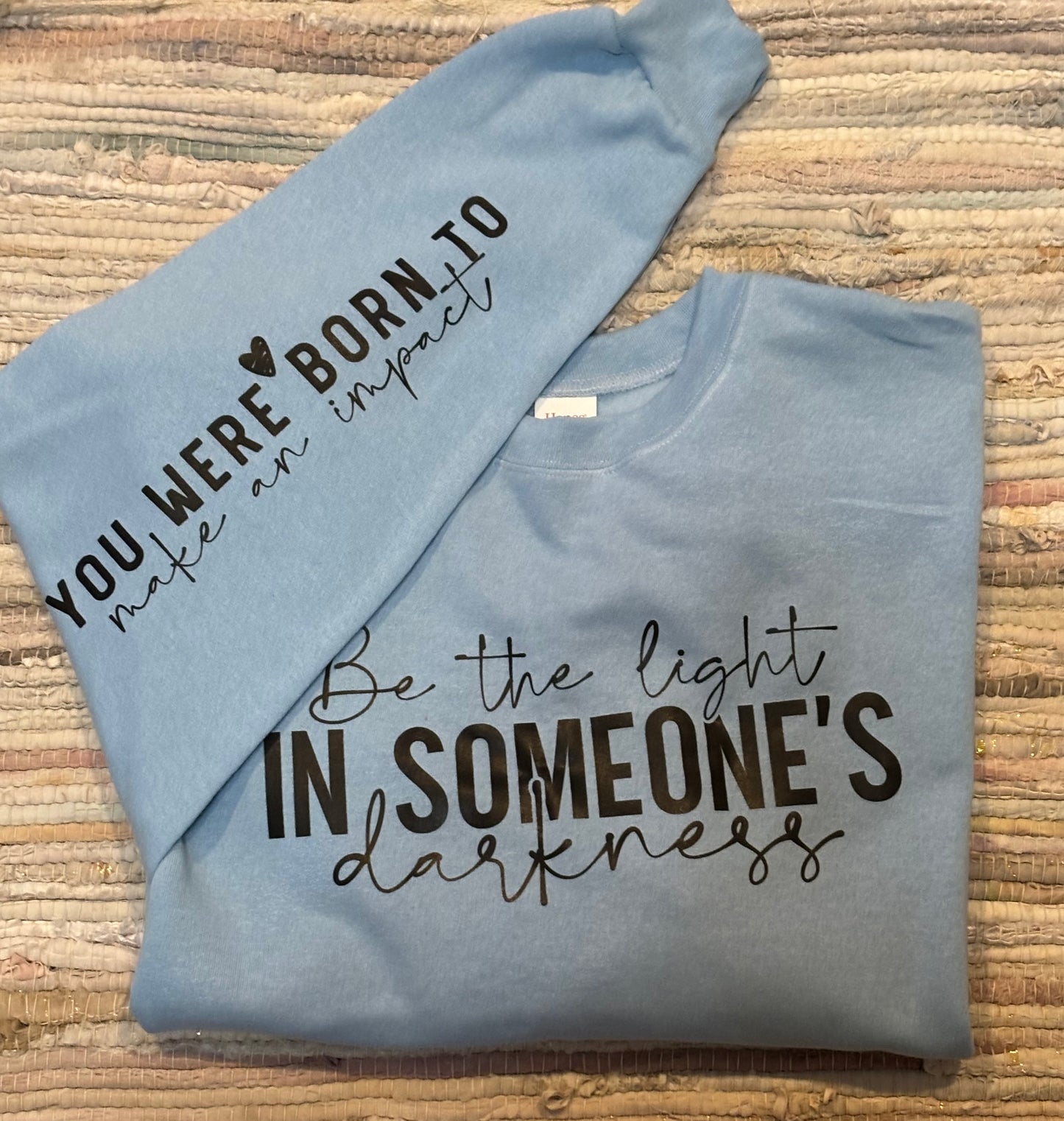 "Be The Light" - T-Shirt Bar